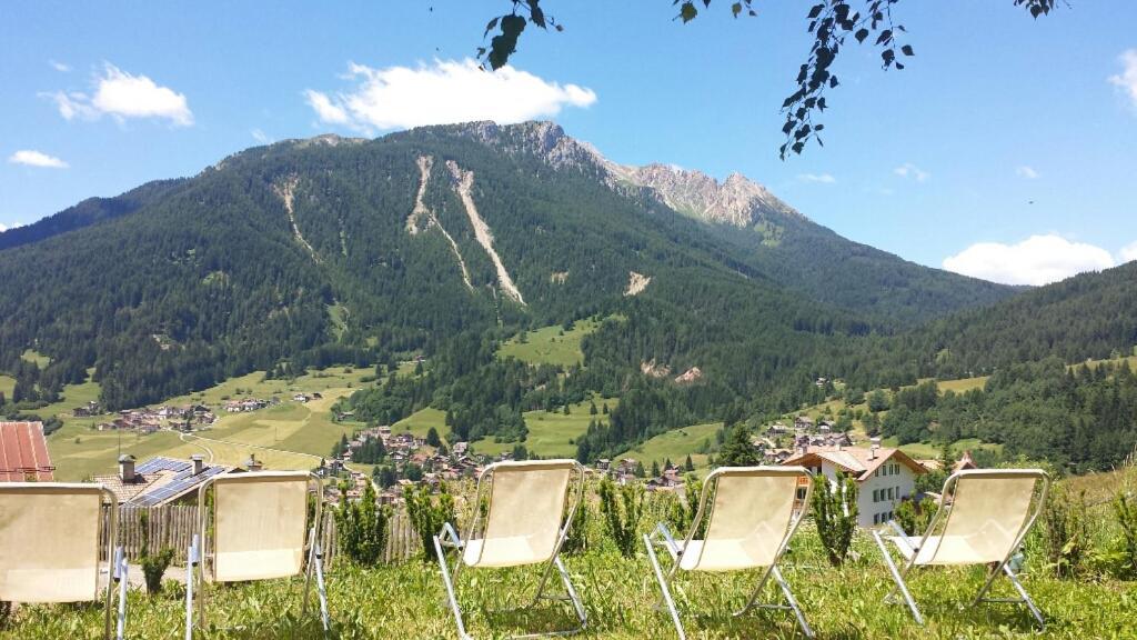 Ciasa Alpina Relax Hotel Moena Exterior photo